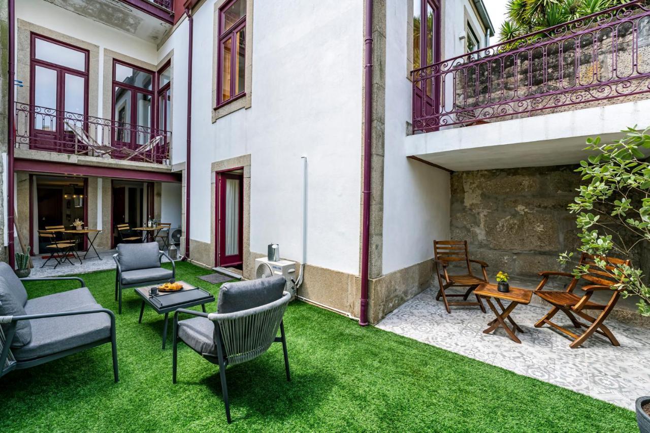 Private Garden In Porto City Center Apartment Exterior photo
