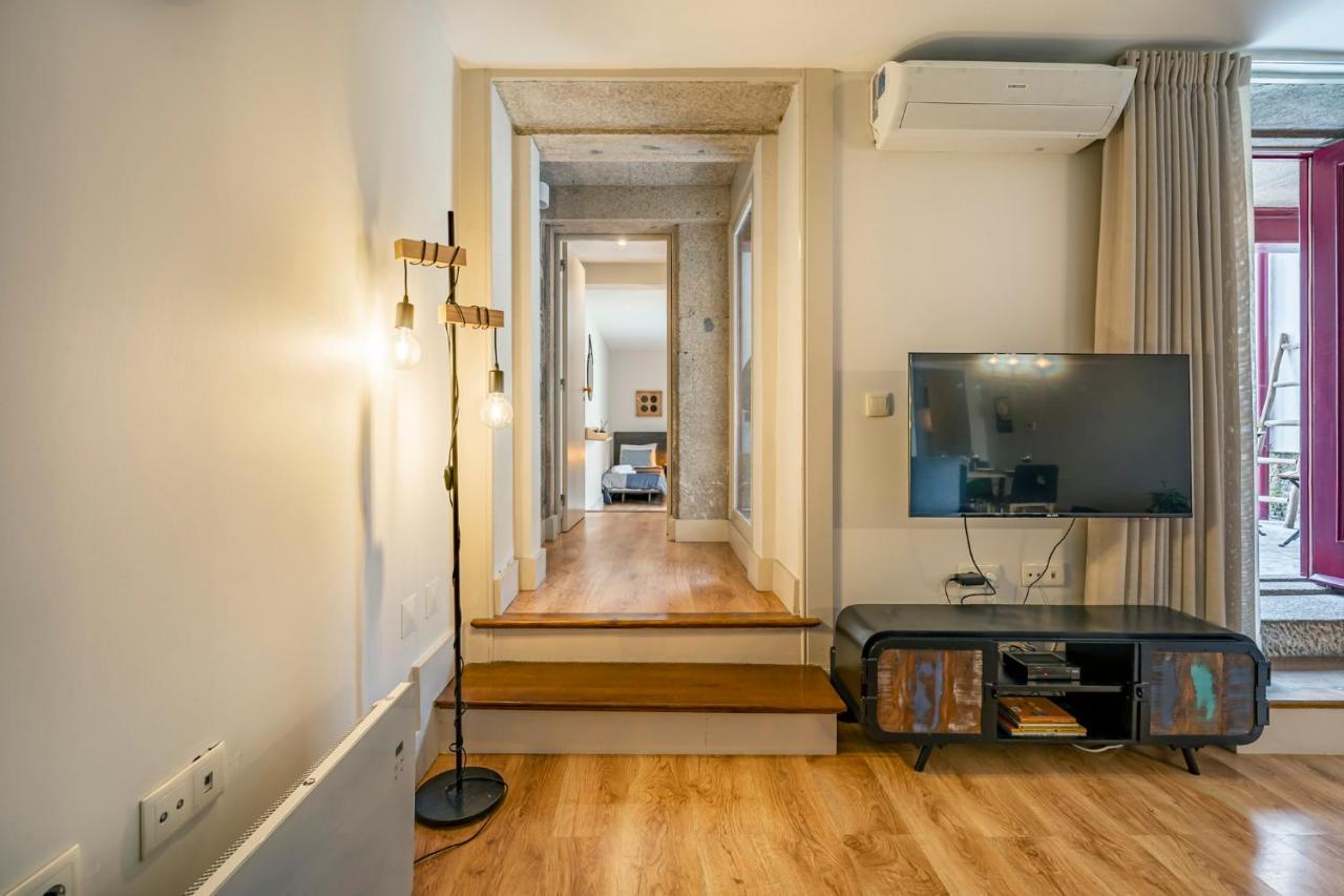 Private Garden In Porto City Center Apartment Exterior photo